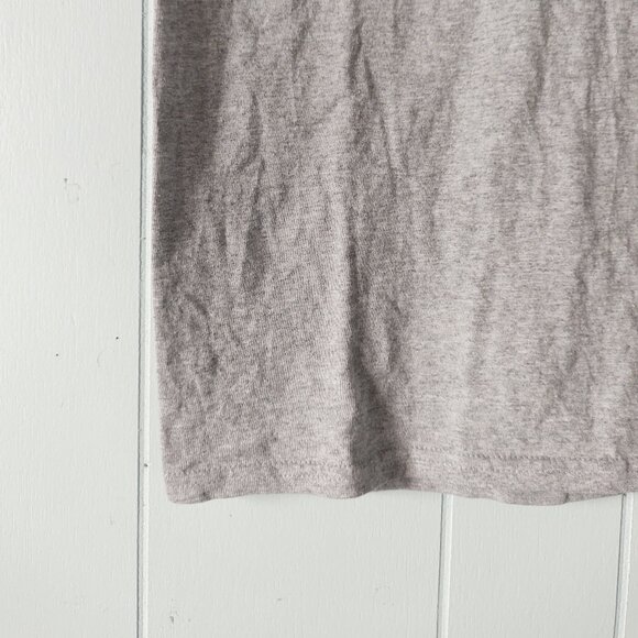 Gildan Yellowstone 'Don't Make Me Go Beth Button On You' T-shirt - Picture 3 of 7